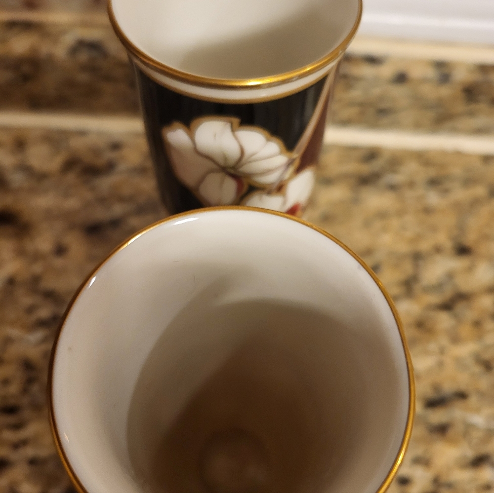 Set Of 2 Noritake Japan Midnight Orchid 7 Inch Vases - Picture 6 of 11